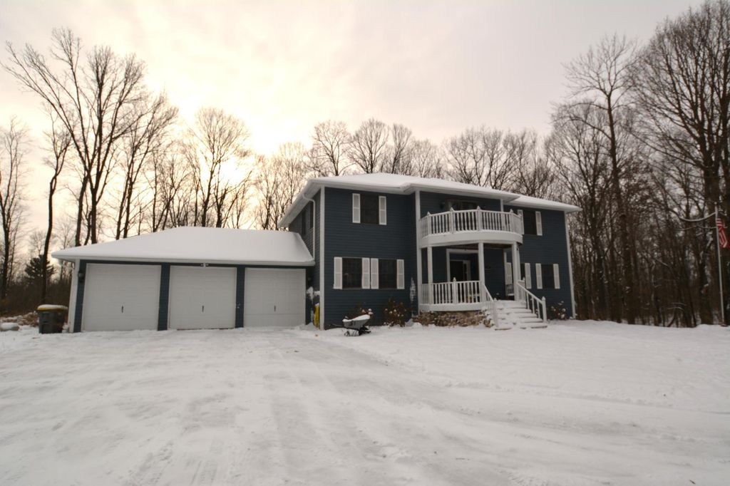Photo of 2447 50th Avenue, Eau Galle, WI 54028 (MLS # 6821707)