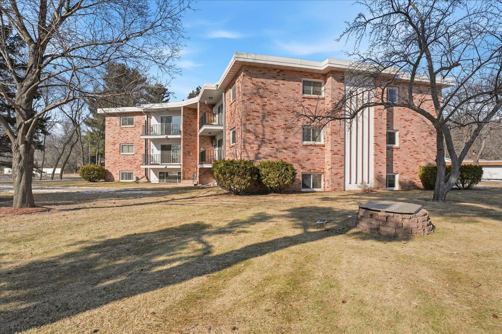 Photo of 1150 Dellwood Street S #103, Cambridge, MN 55008 (MLS # 7023007)