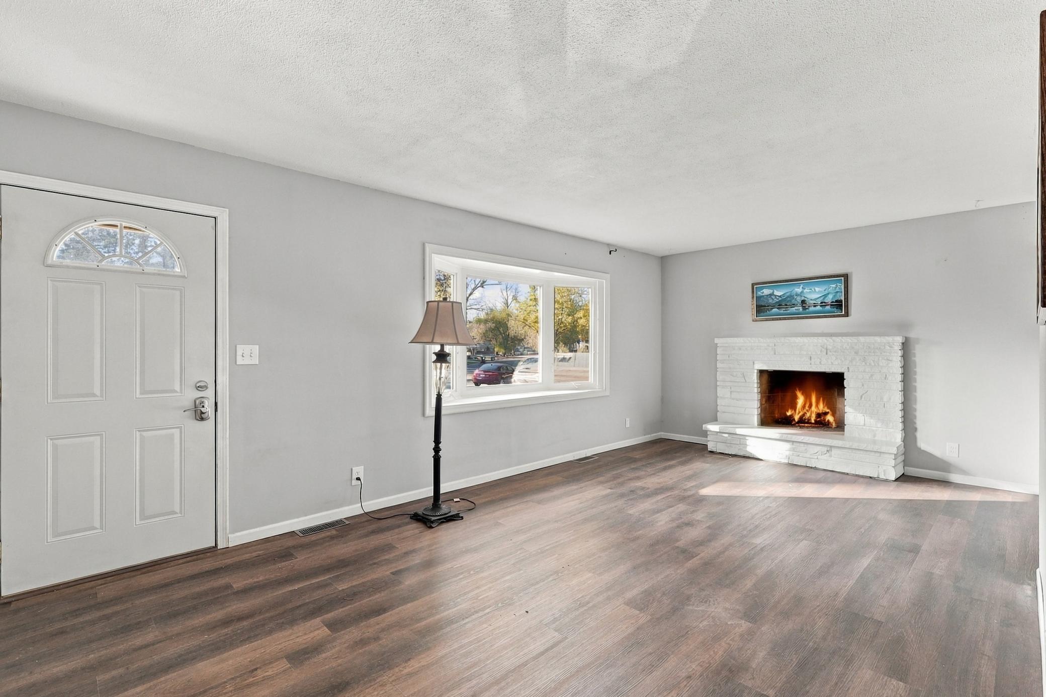 4816 W 82nd Street