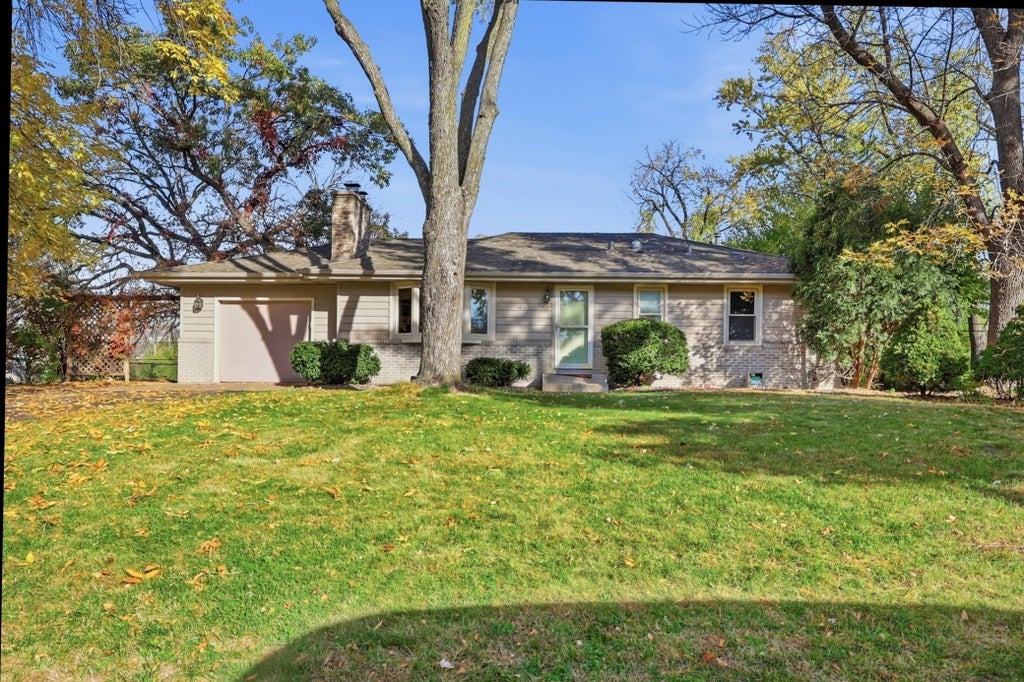 Photo of 4816 W 82nd Street, Bloomington, MN 55437 (MLS # 7165175)
