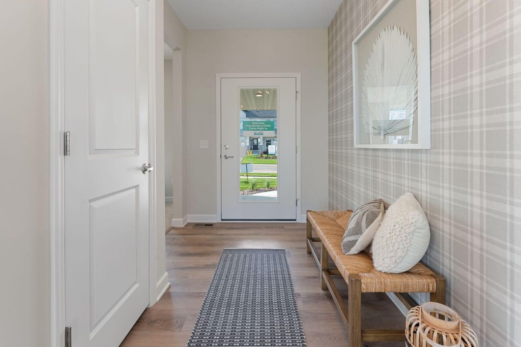 Photo of 15825 Wyoming Avenue, Savage, MN 55372 (MLS # 7028514)