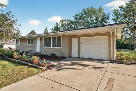 276 Dawn Avenue Shoreview MN 55126