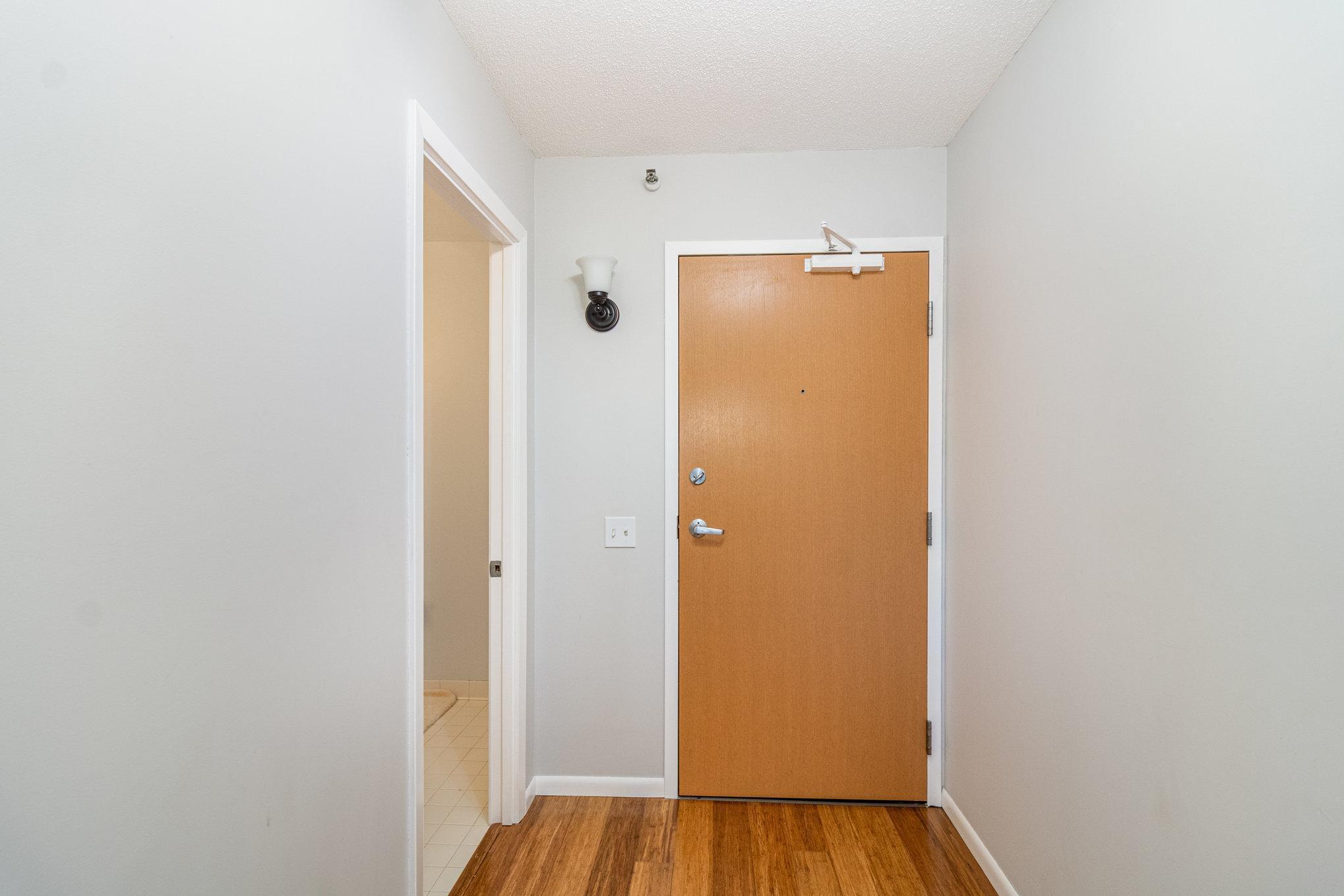 2950 Dean Parkway 604