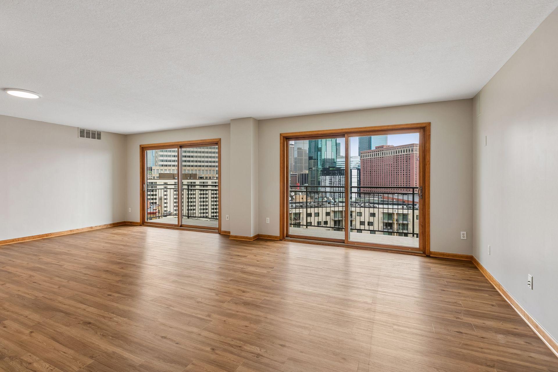 1225 Lasalle Avenue 1403