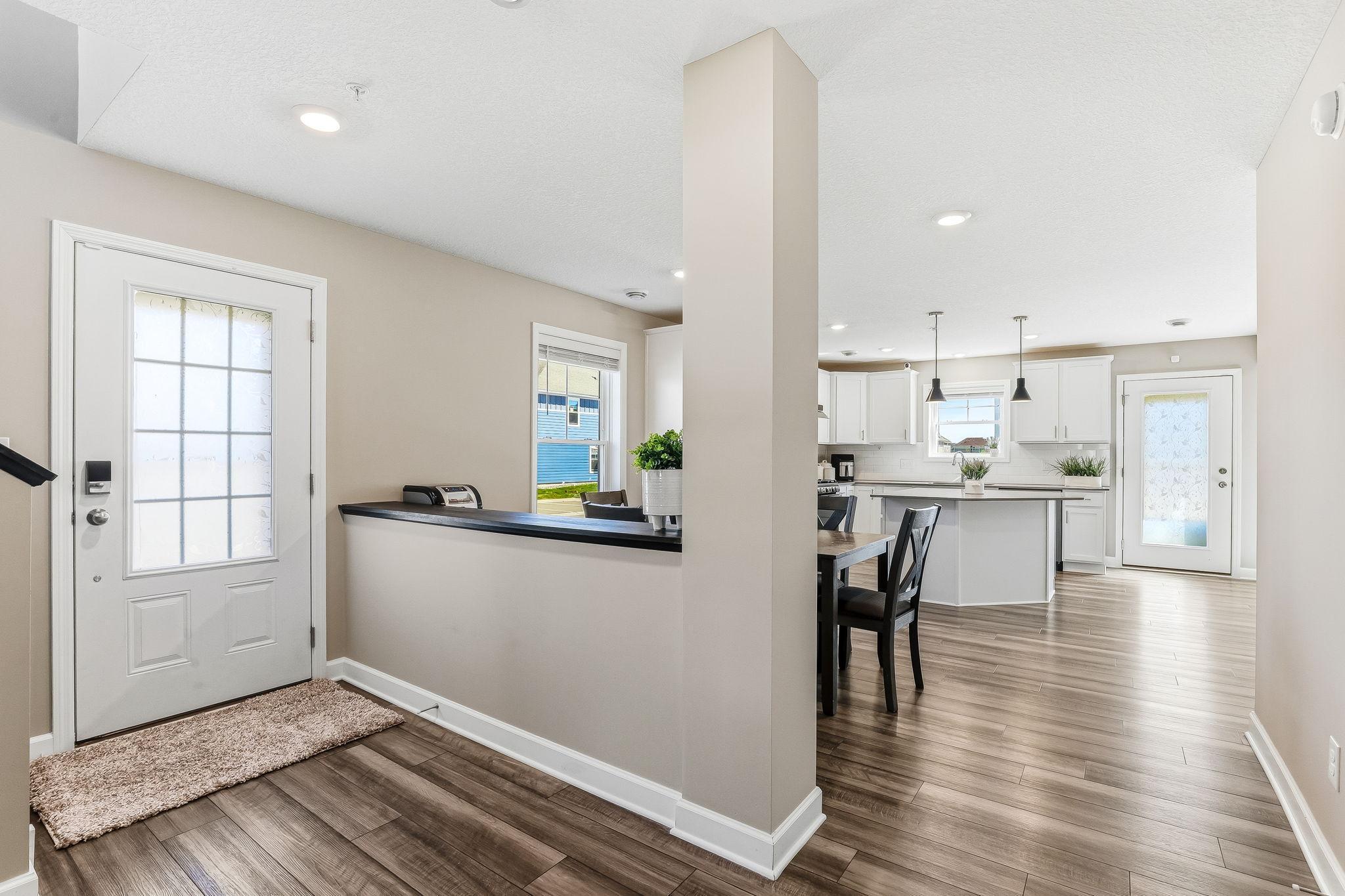 1136 Middlefield Road Road