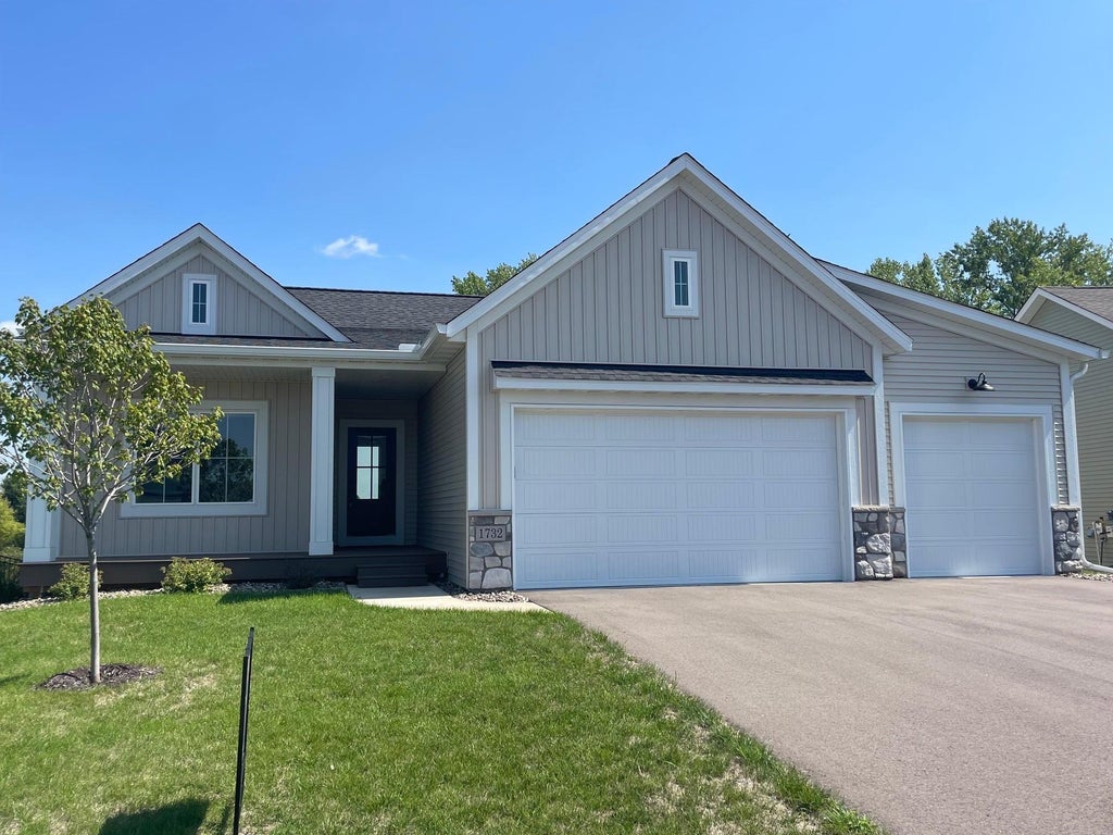 Photo of 1732 Spruce Street, Farmington, MN 55024 (MLS # 7150319)