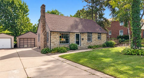 1784 Pascal Street Falcon Heights MN 55113