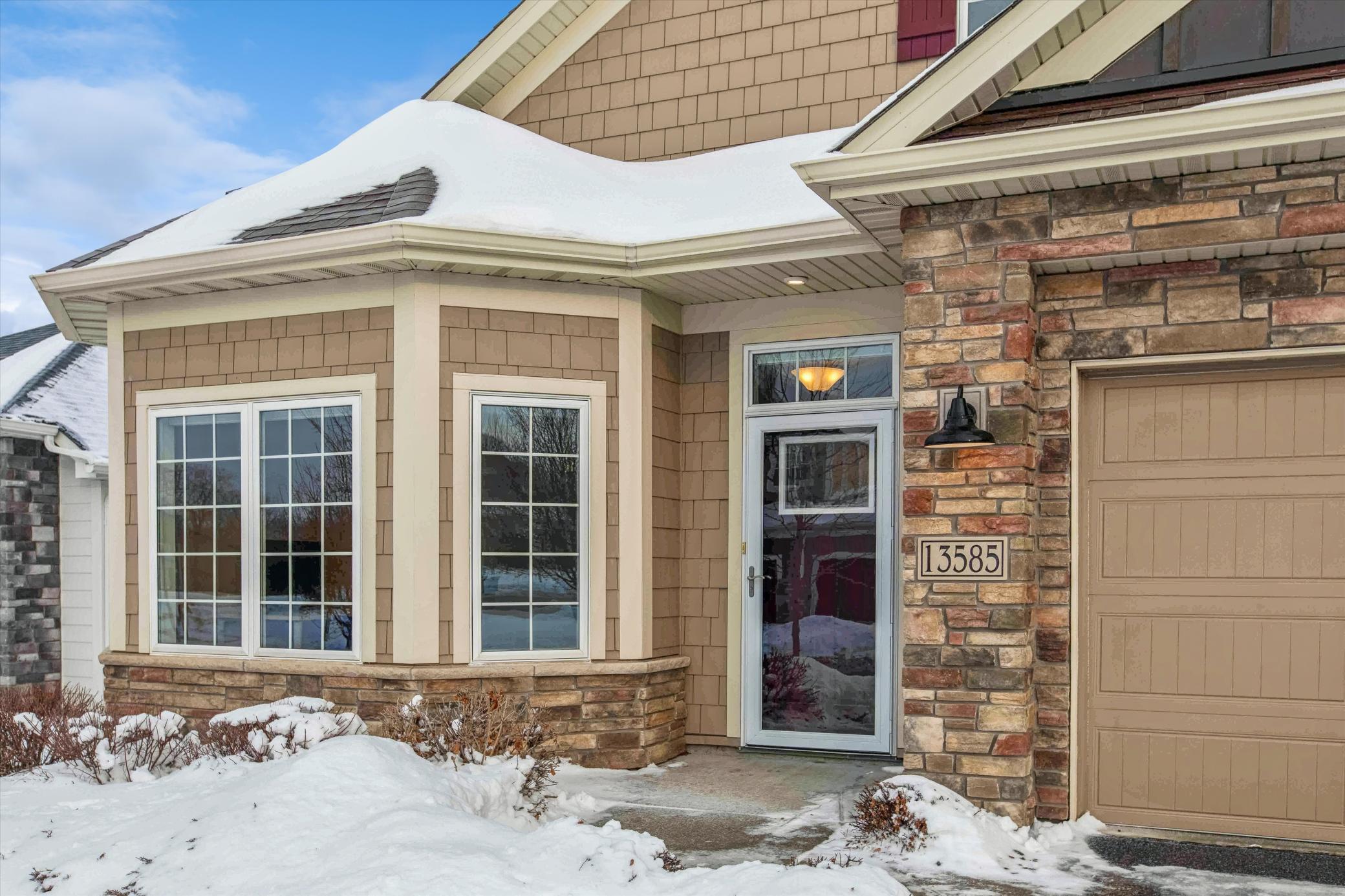 13585 Crownline Drive NE