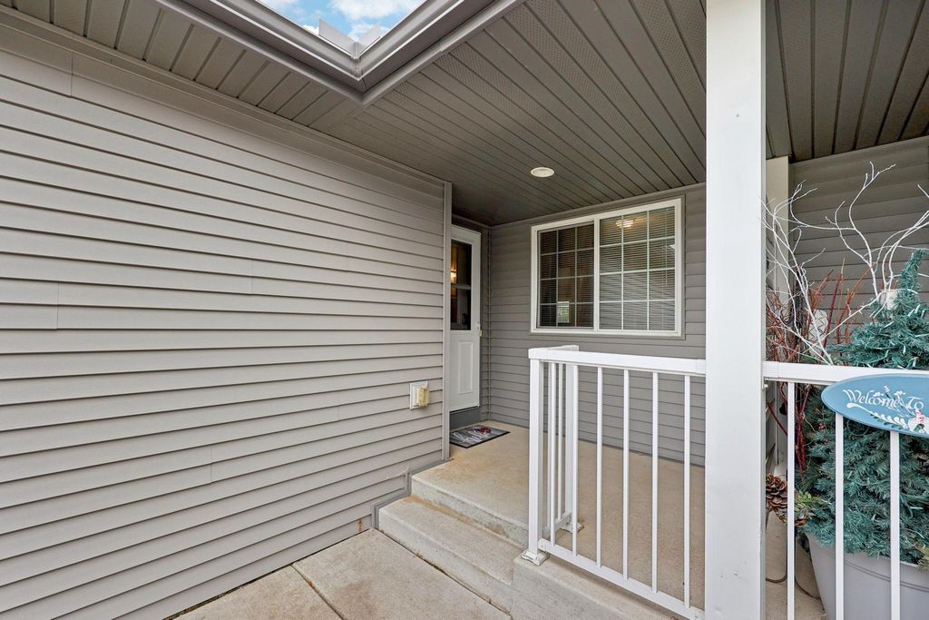 Photo of 722 Independence Drive, Big Lake, MN 55309 (MLS # 7018818)