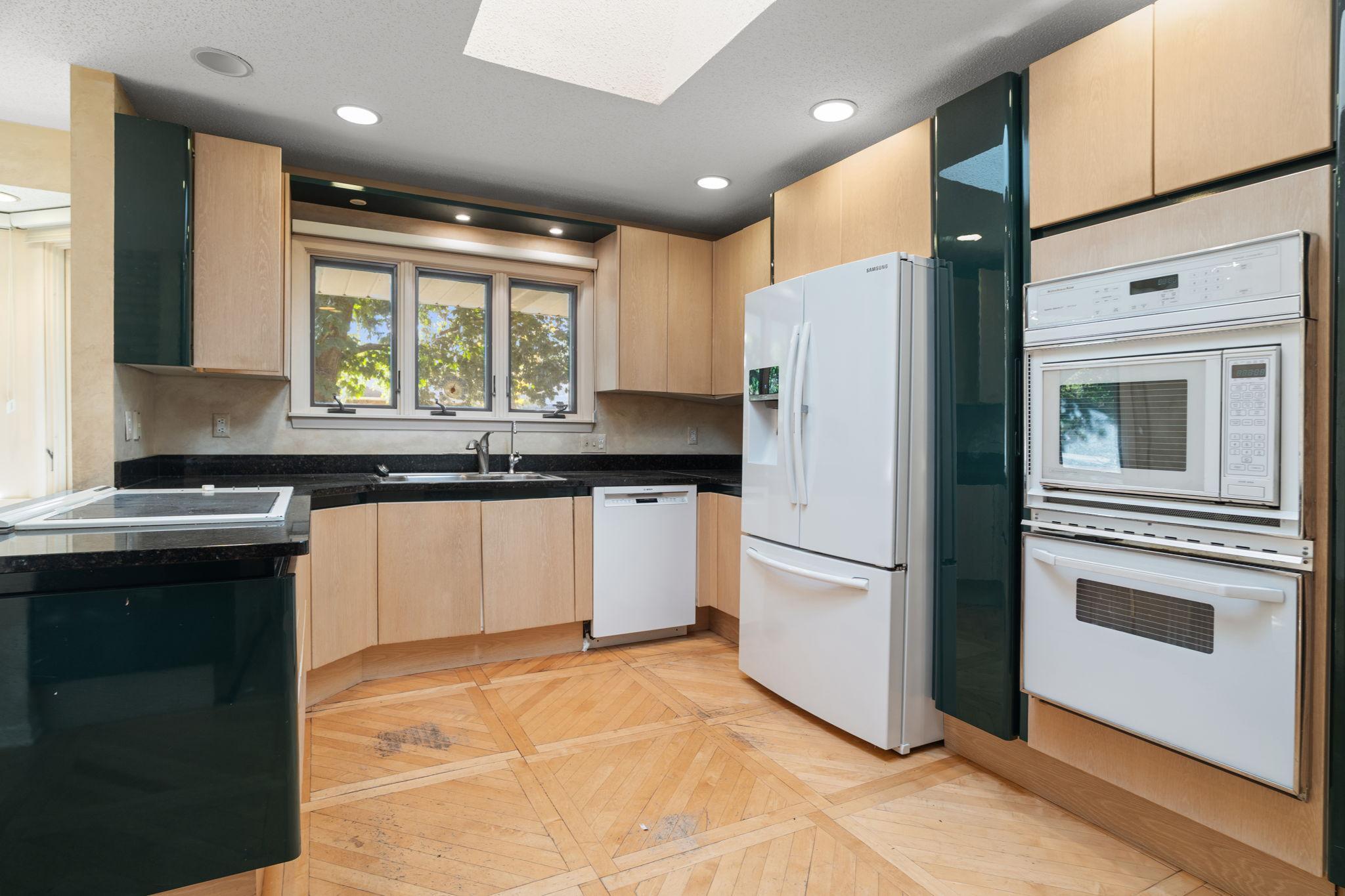 8930 N Minnehaha Circle