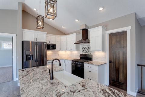 397 Candy Lane River Falls WI 54022