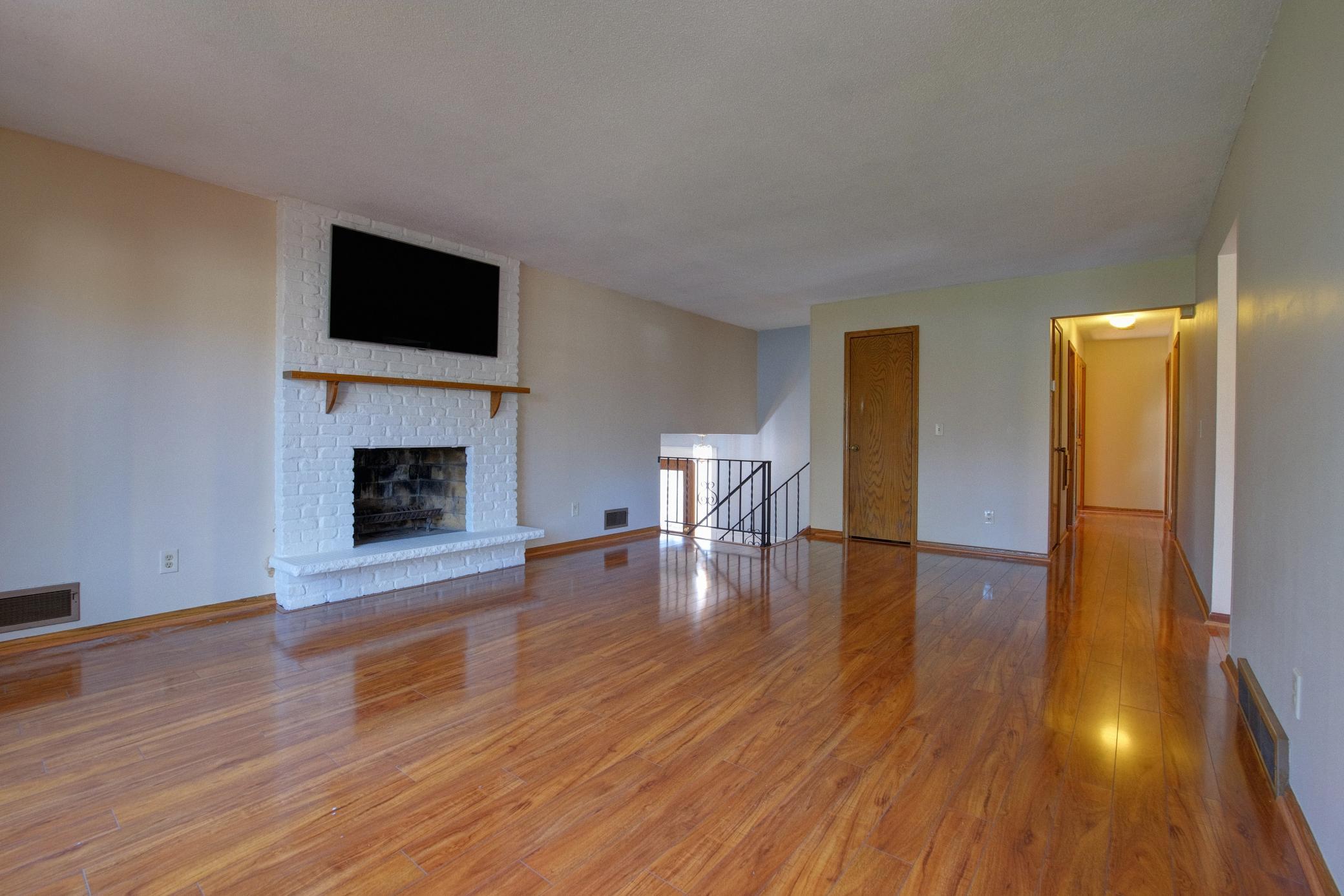 515 W 102nd Street