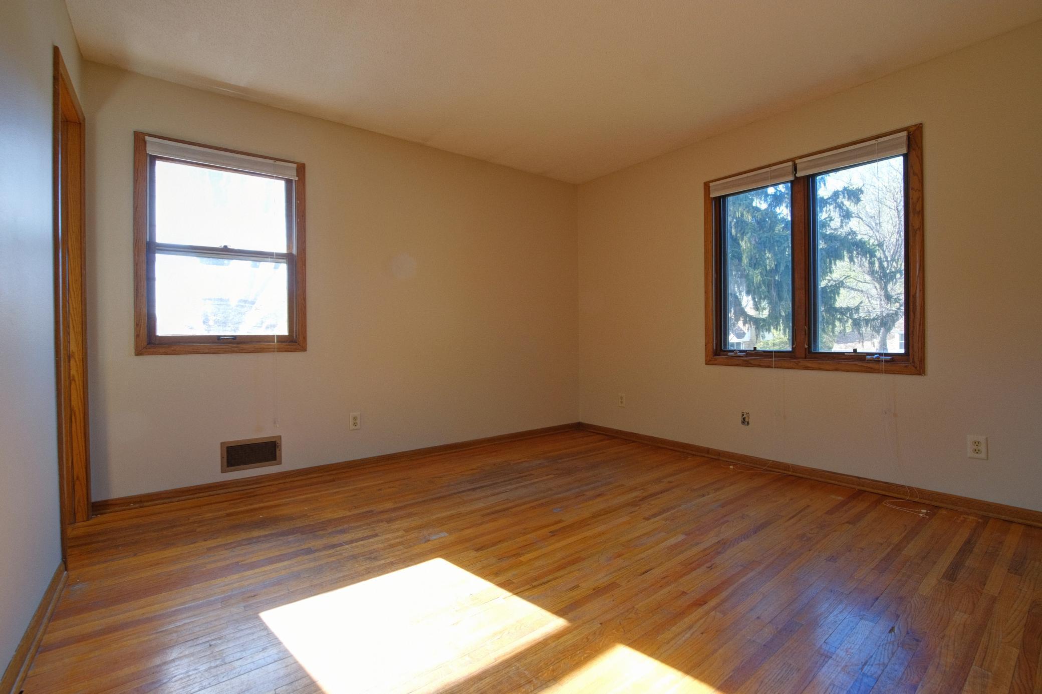 515 W 102nd Street