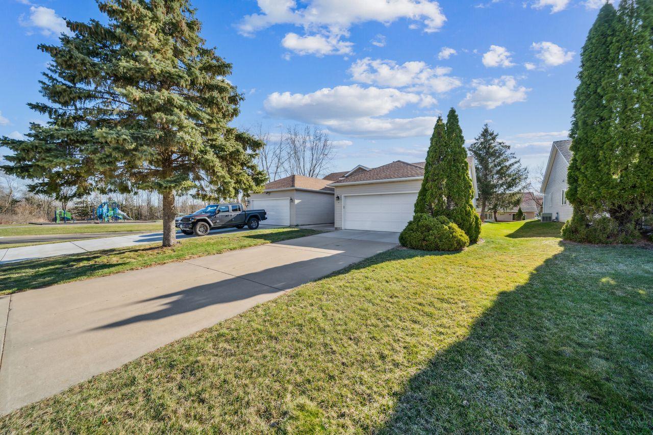 1913 Eastridge Court