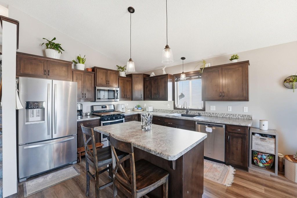 Photo of 1545 18th Street NE, Sauk Rapids, MN 56379 (MLS # 7035137)