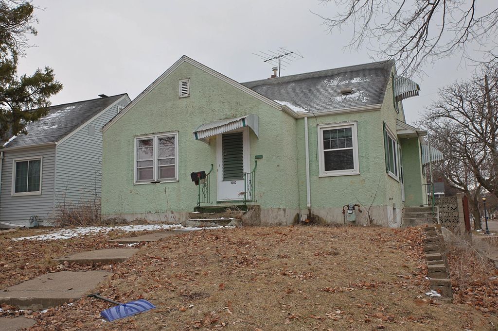 Photo of 1660 Beech Street, Saint Paul, MN 55106 (MLS # 7036742)