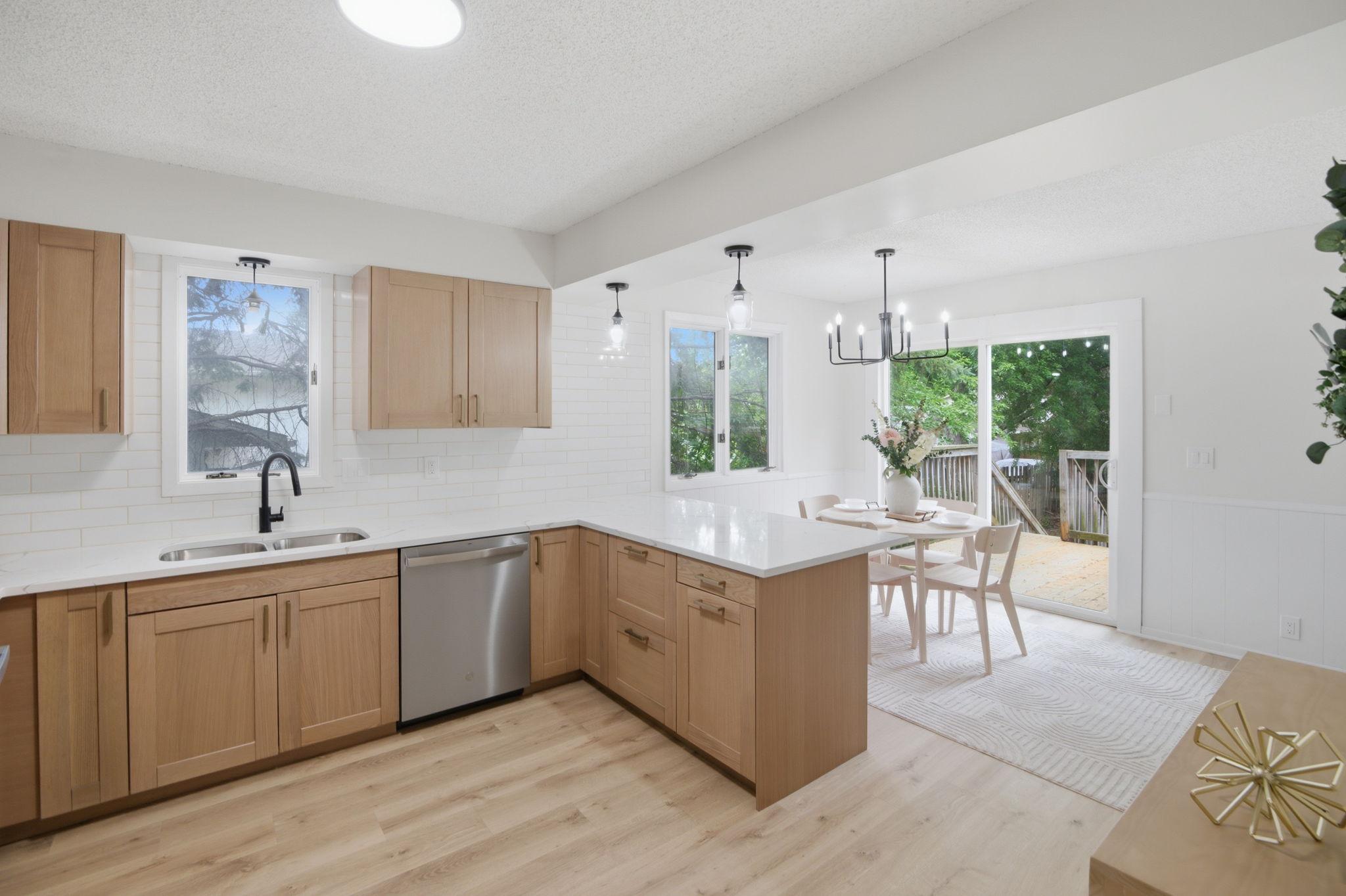 3910 65th Street E