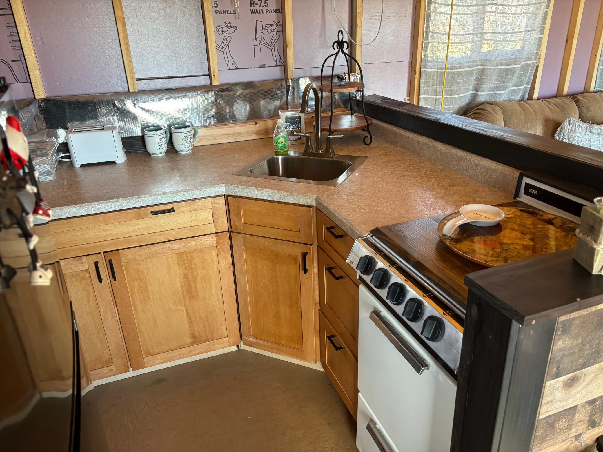 6746 Quiet Shores Trail