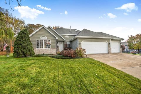 13303 180 1/2 Circle NW Elk River MN 55330