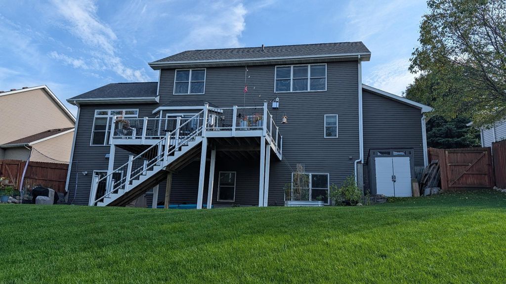 Photo of 2721 Boulder Ridge Drive NW, Rochester, MN 55901 (MLS # 7033530)