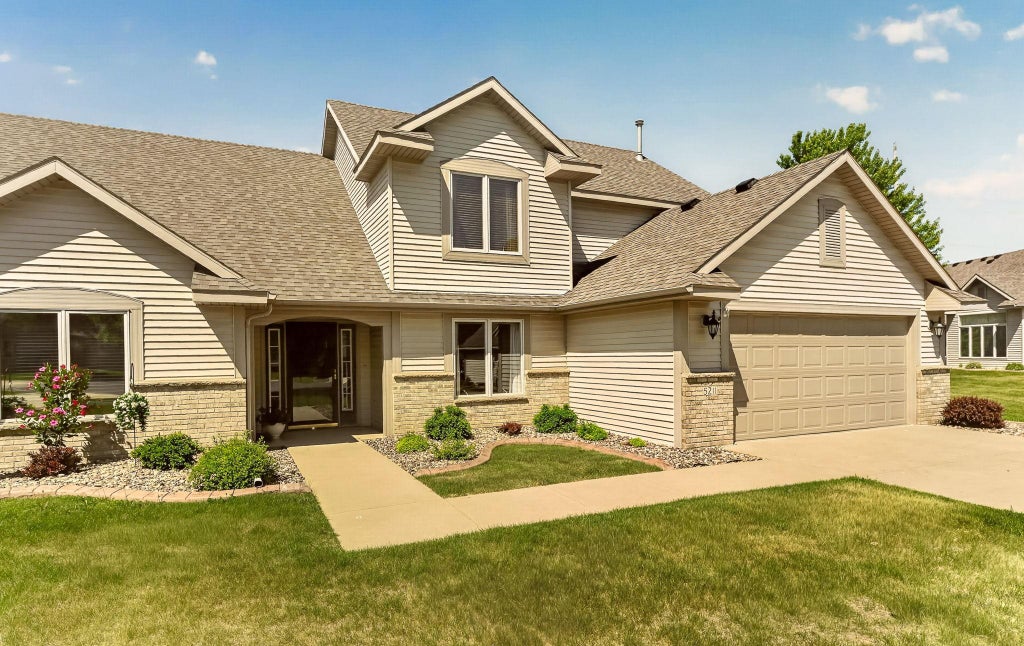 Photo of 5211 Gemstone Lane NW, Rochester, MN 55901 (MLS # 7083035)