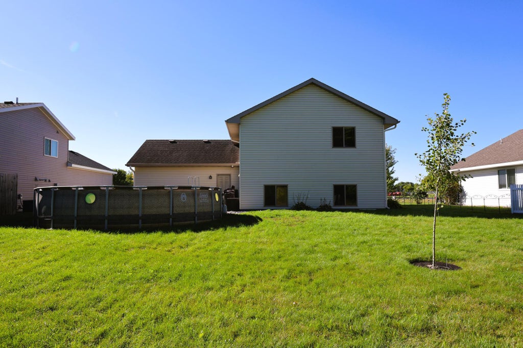 Photo of 1733 Maple Leaf Lane, Litchfield, MN 55355 (MLS # 7148124)