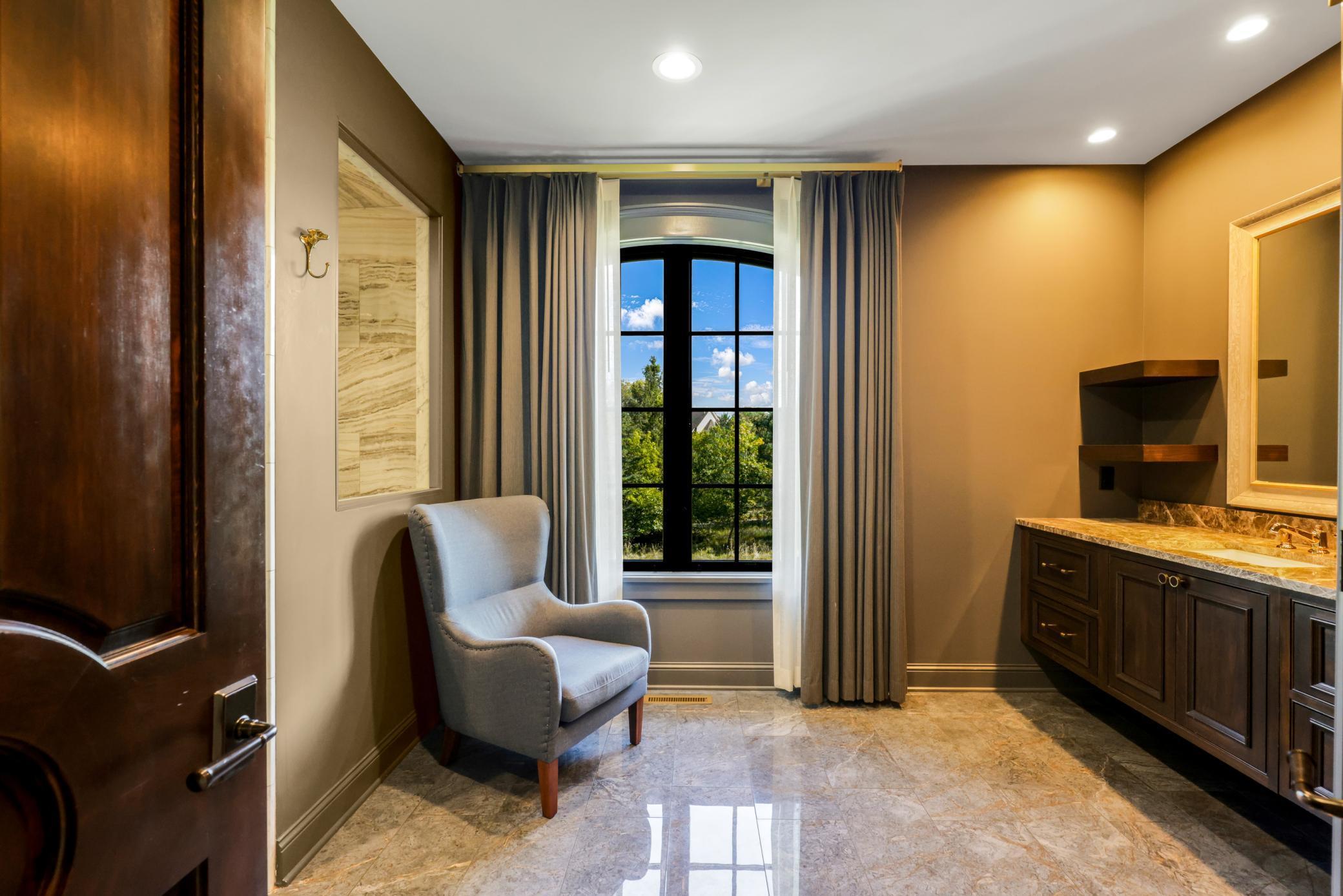 Denmark Twp, Minnesota 55033, United States, 4 Bedrooms Bedrooms, ,5 BathroomsBathrooms,Residential,Active,42483