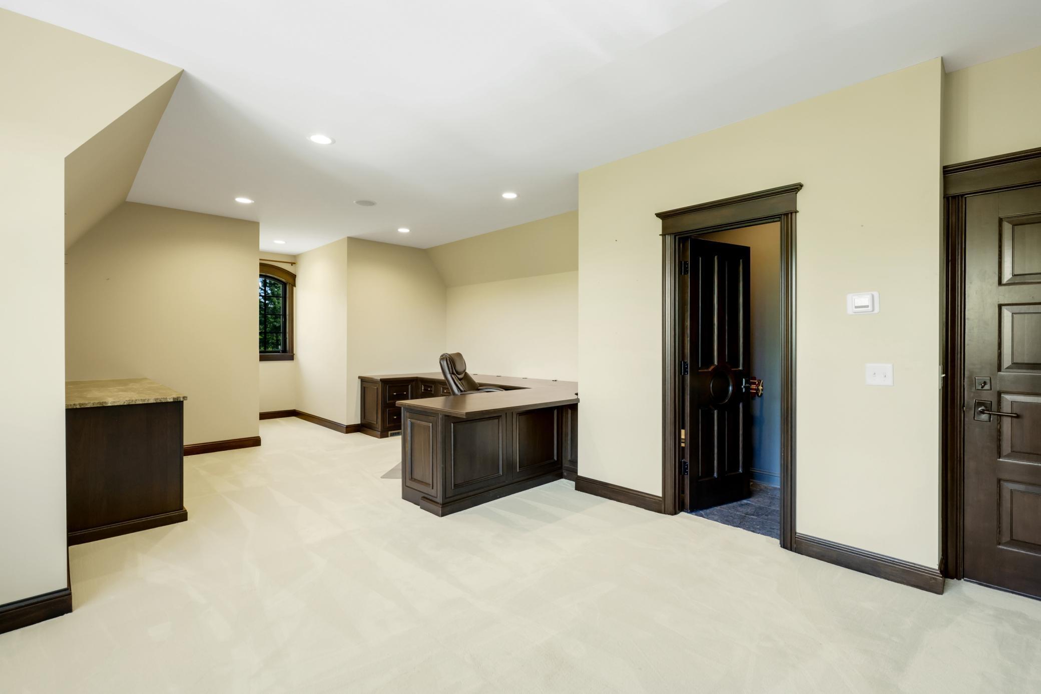 Denmark Twp, Minnesota 55033, United States, 4 Bedrooms Bedrooms, ,5 BathroomsBathrooms,Residential,Active,42483