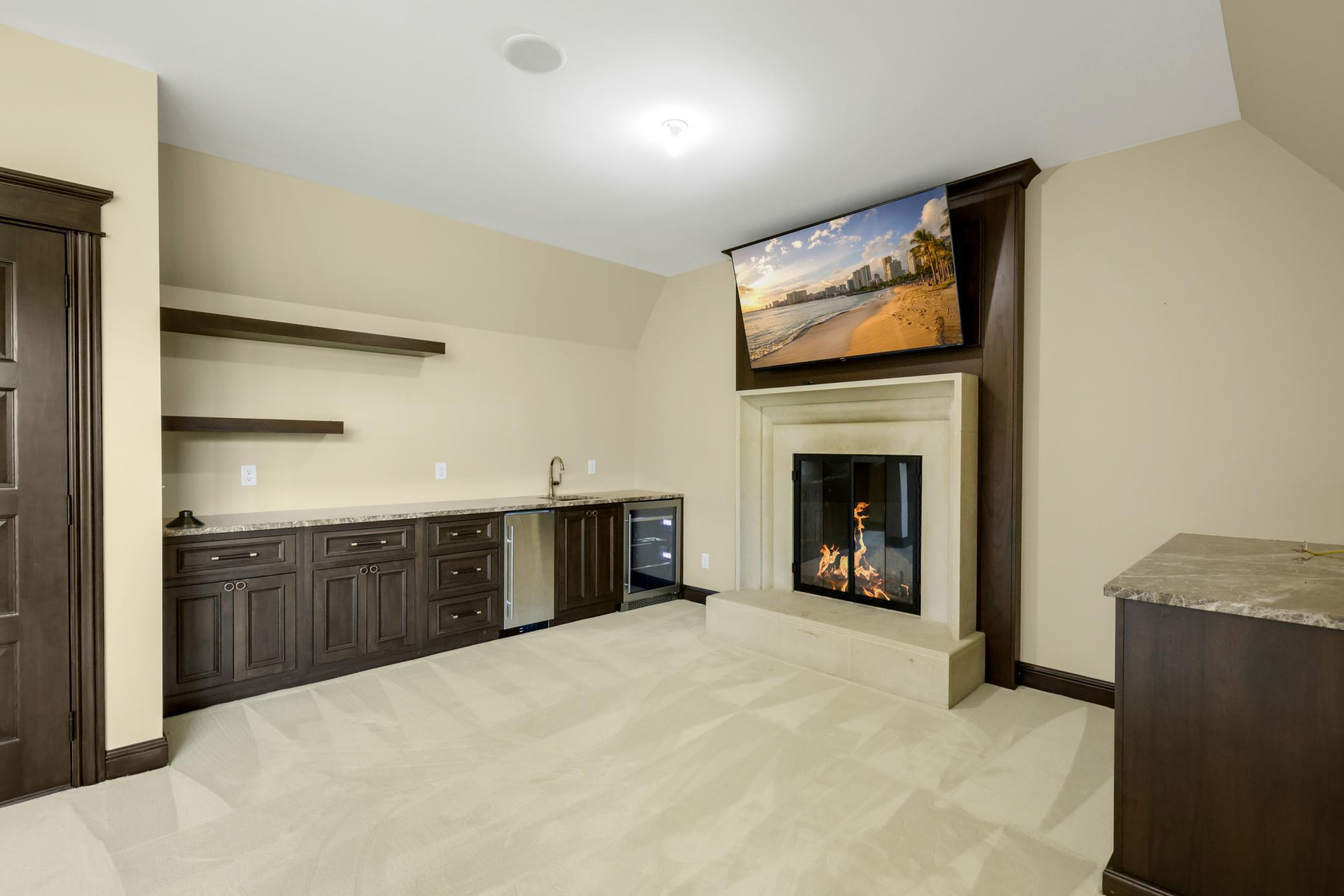 Denmark Twp, Minnesota 55033, United States, 4 Bedrooms Bedrooms, ,5 BathroomsBathrooms,Residential,Active,42483