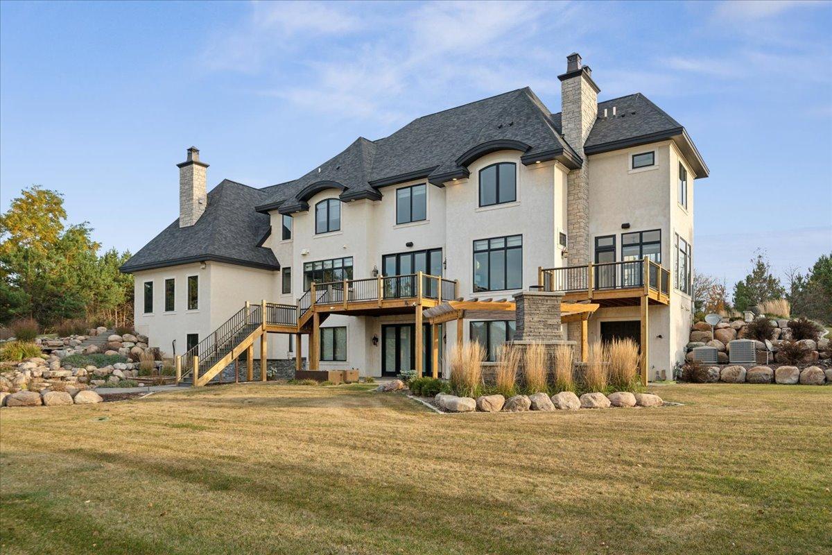 Denmark Twp, Minnesota 55033, United States, 4 Bedrooms Bedrooms, ,5 BathroomsBathrooms,Residential,Active,42483