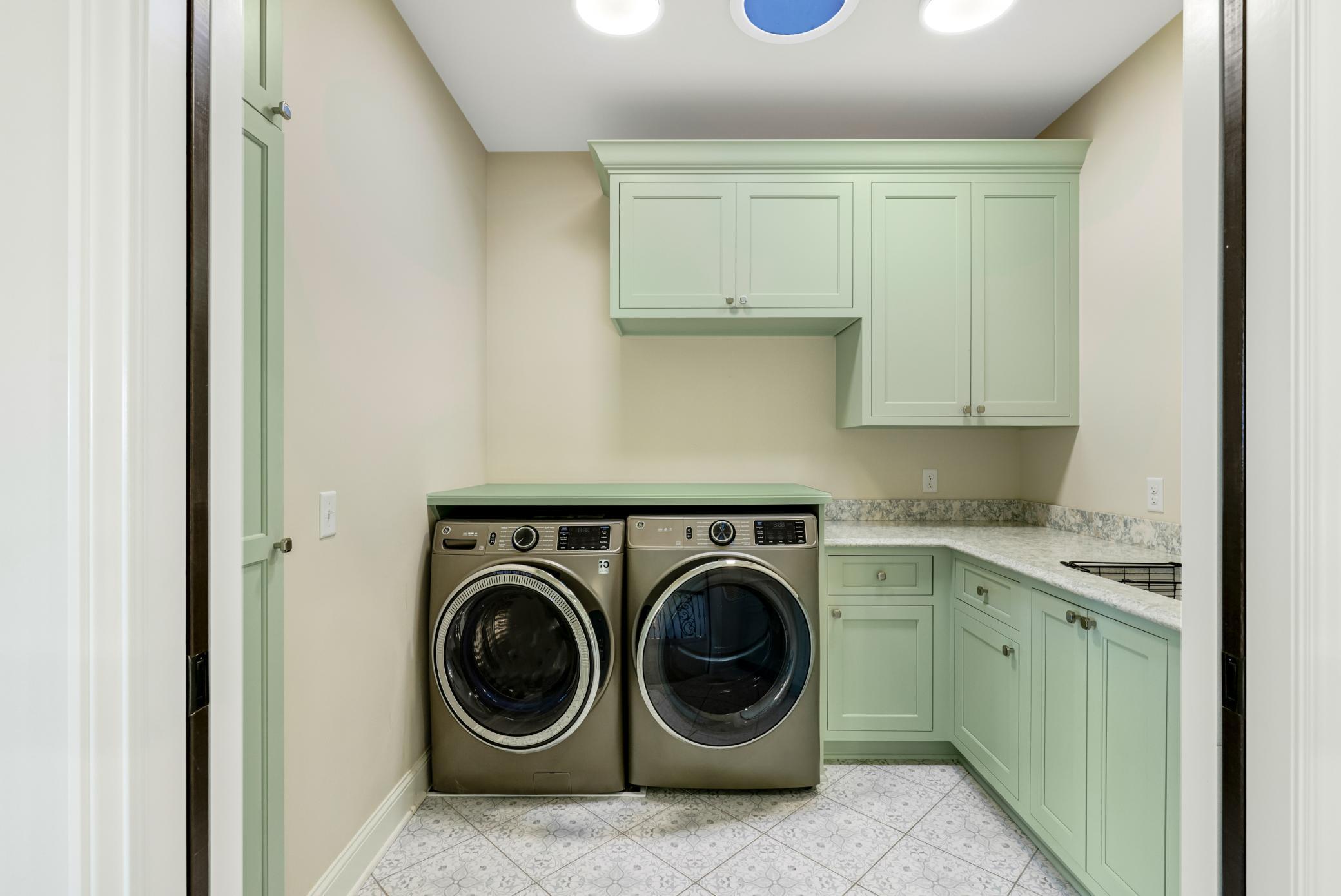 Denmark Twp, Minnesota 55033, United States, 4 Bedrooms Bedrooms, ,5 BathroomsBathrooms,Residential,Active,42483