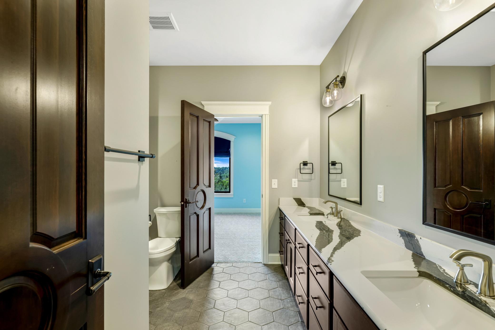 Denmark Twp, Minnesota 55033, United States, 4 Bedrooms Bedrooms, ,5 BathroomsBathrooms,Residential,Active,42483