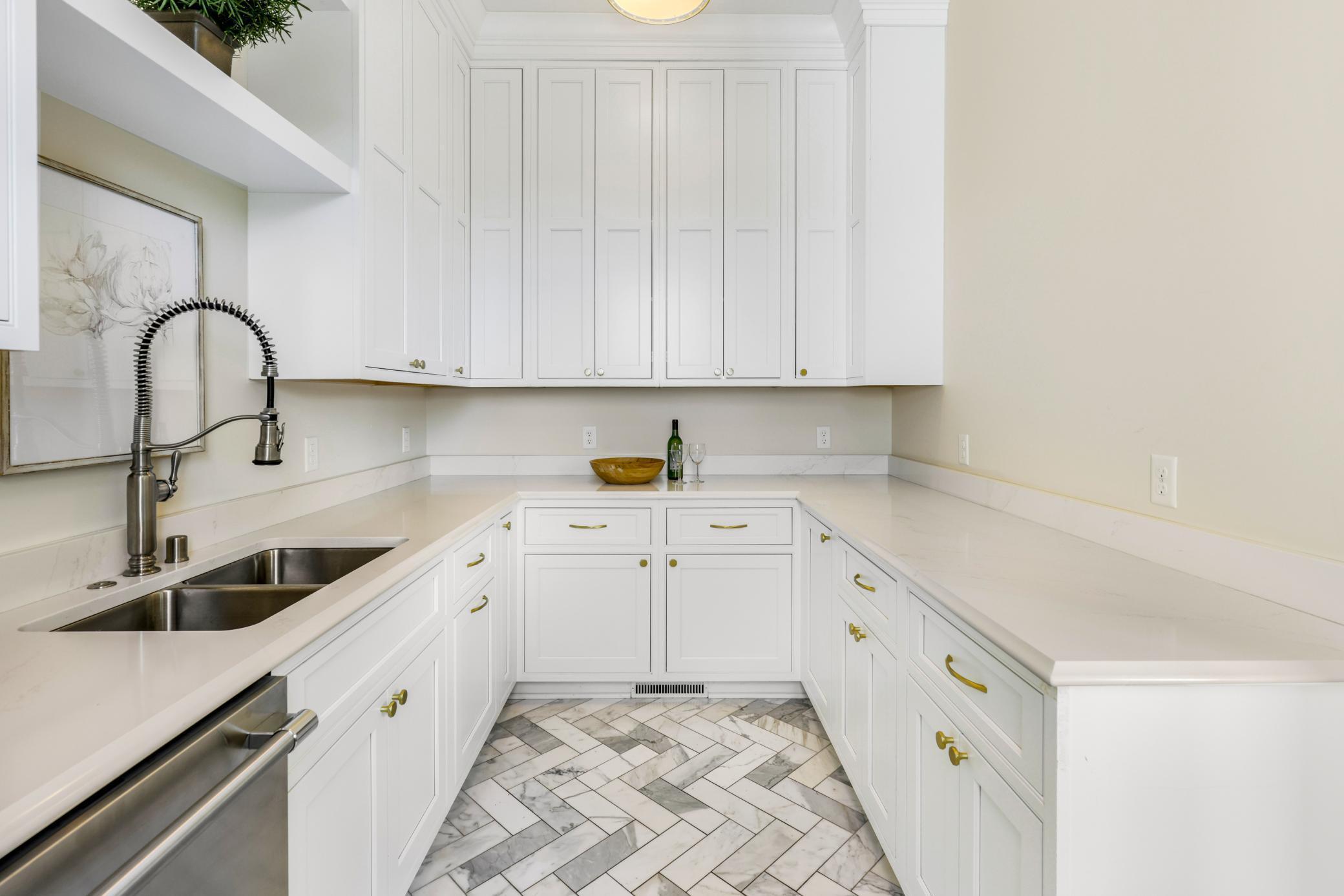 Denmark Twp, Minnesota 55033, United States, 4 Bedrooms Bedrooms, ,5 BathroomsBathrooms,Residential,Active,42483