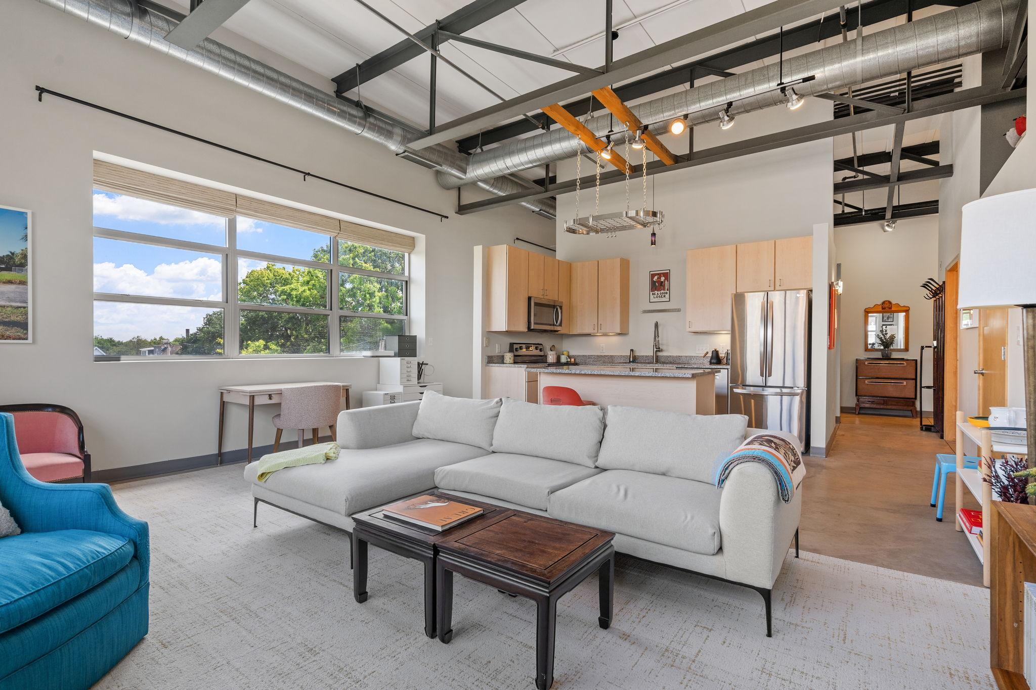 111 E Franklin Avenue 316