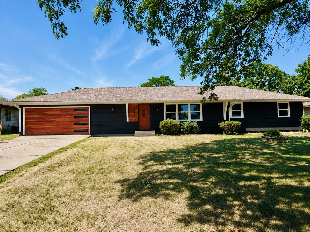 Photo of 8584 Greystone Avenue S, Cottage Grove, MN 55016 (MLS # 7115298)