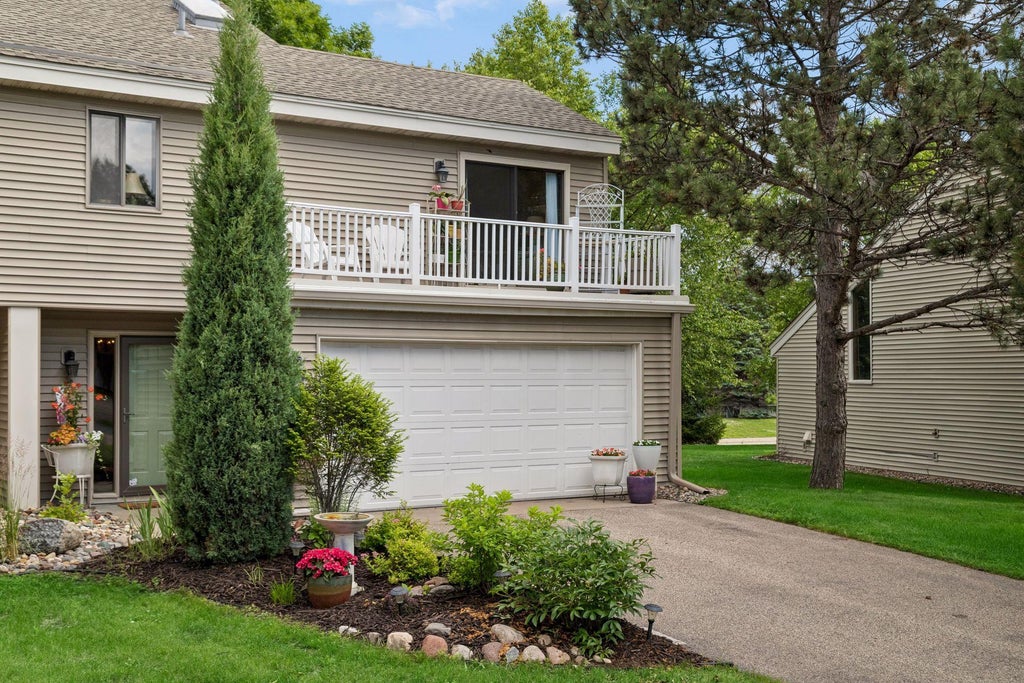 Photo of 5410 Sanibel Drive, Minnetonka, MN 55343 (MLS # 7149310)