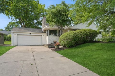 5209 W 61st Street Edina MN 55436