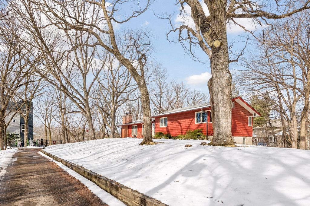 Photo of 3324 Martha Lane, Minnetonka, MN 55345 (MLS # 7013465)