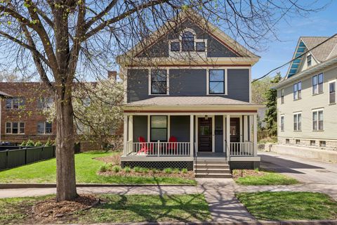 105 Milton Street S Saint Paul MN 55105
