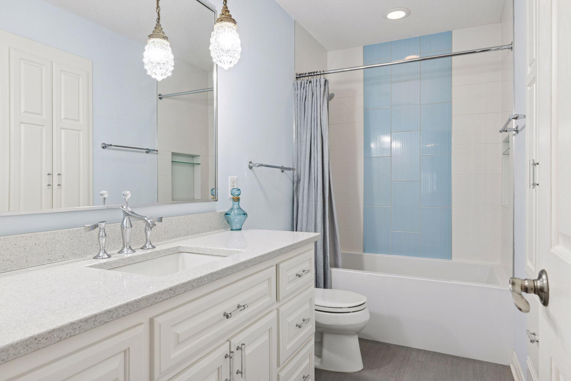 West Saint Paul, Minnesota, 55118, United States, 5 Bedrooms Bedrooms, ,5 BathroomsBathrooms,Residential,Active,2034018