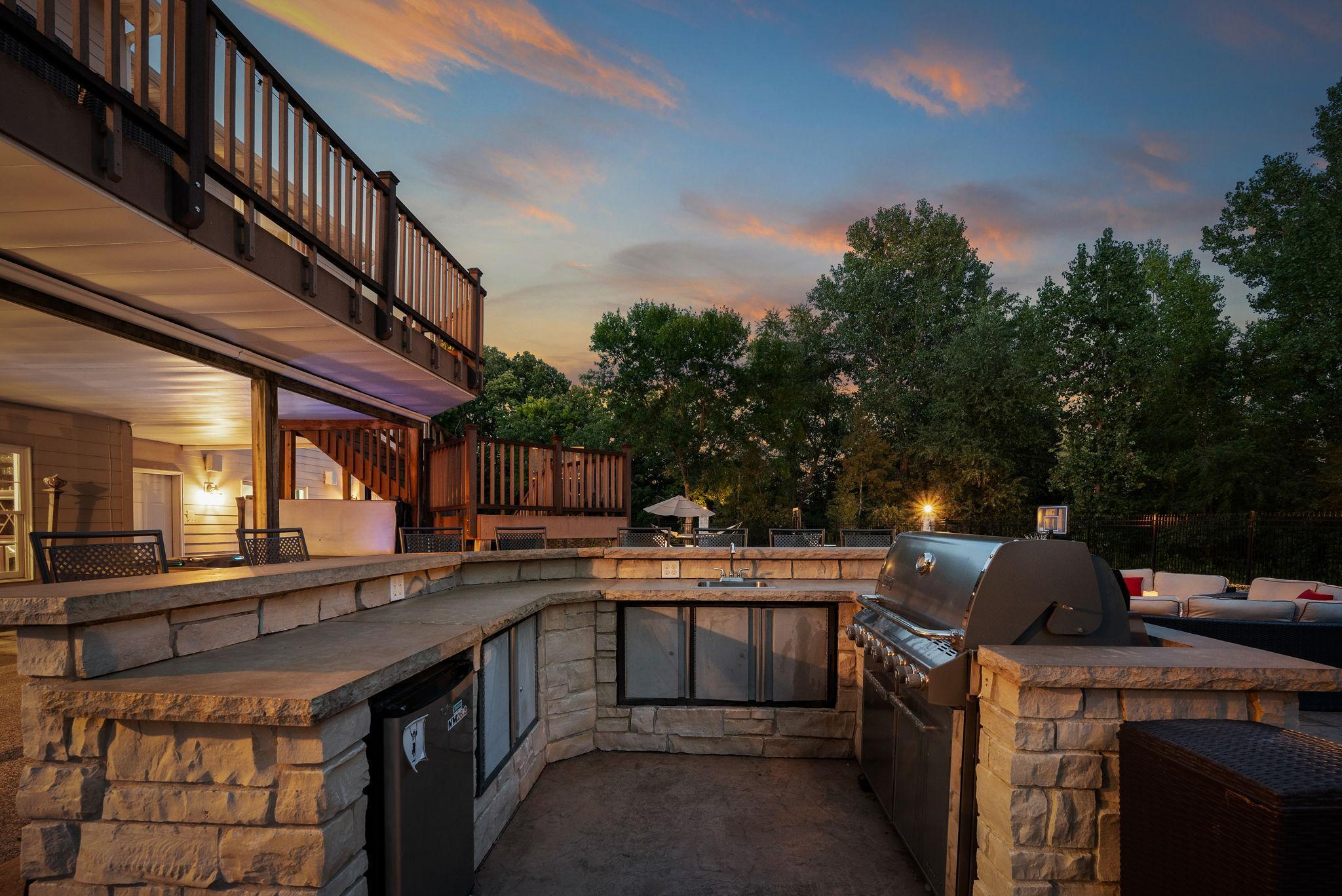 West Saint Paul, Minnesota, 55118, United States, 5 Bedrooms Bedrooms, ,5 BathroomsBathrooms,Residential,Active,2034018