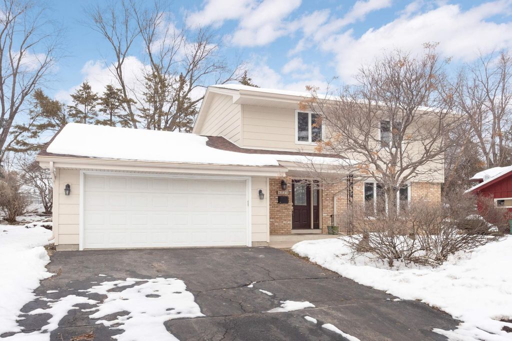 Photo of 8324 29th Avenue N, New Hope, MN 55427 (MLS # 7031973)