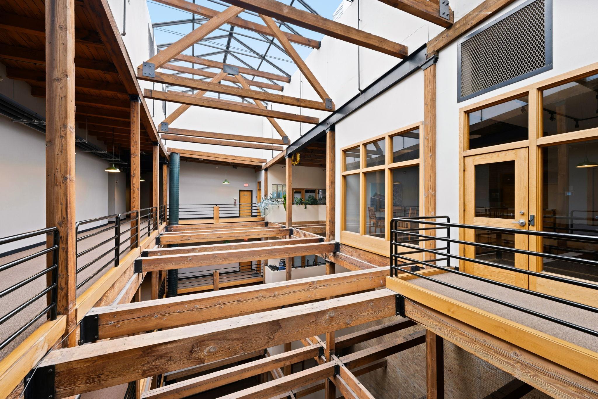 289 5th Street E 305