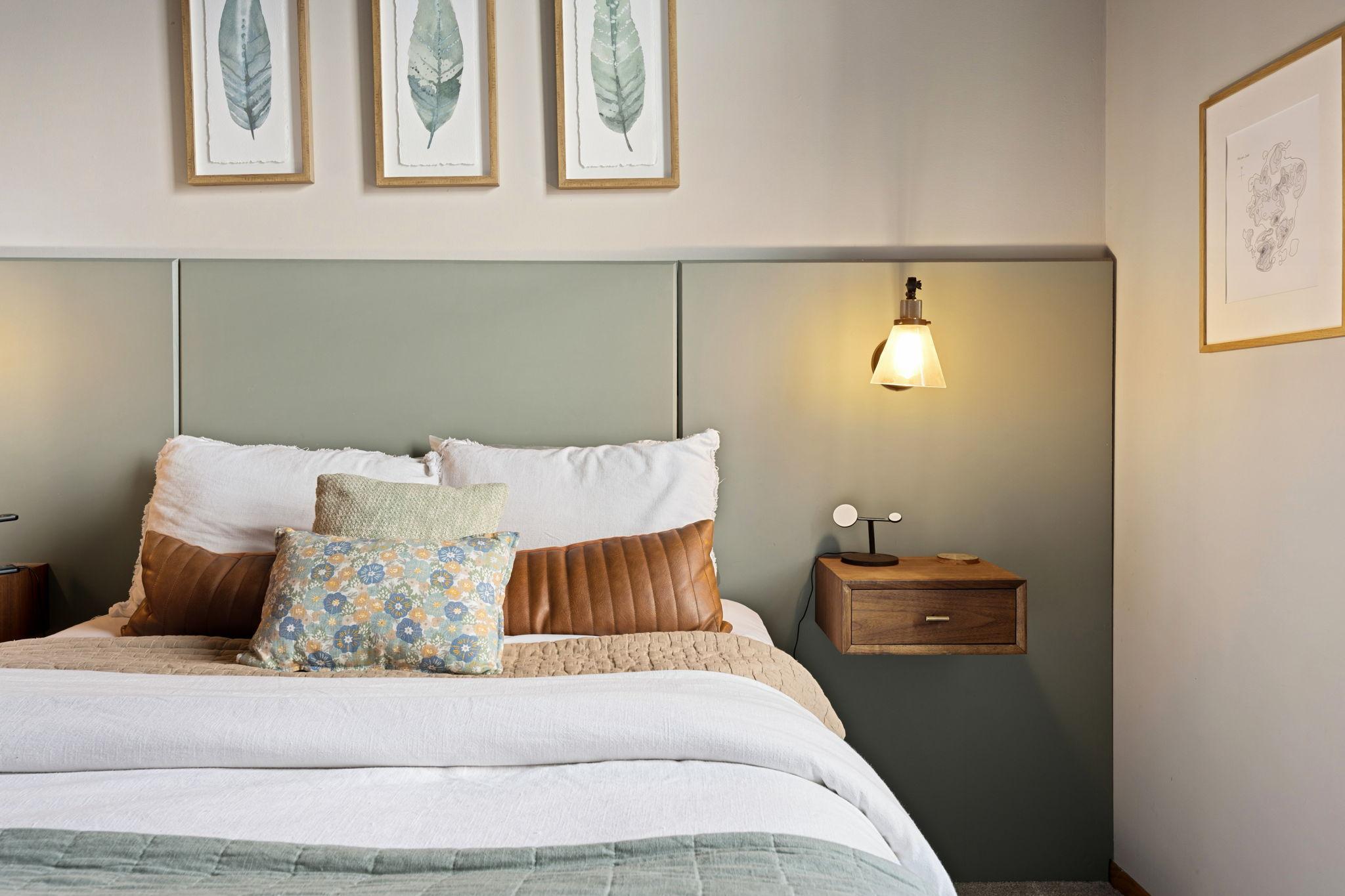 289 5th Street E 305