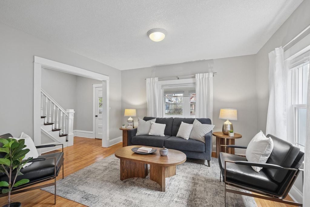 Photo of 3916 30th Avenue S, Minneapolis, MN 55406 (MLS # 7037637)