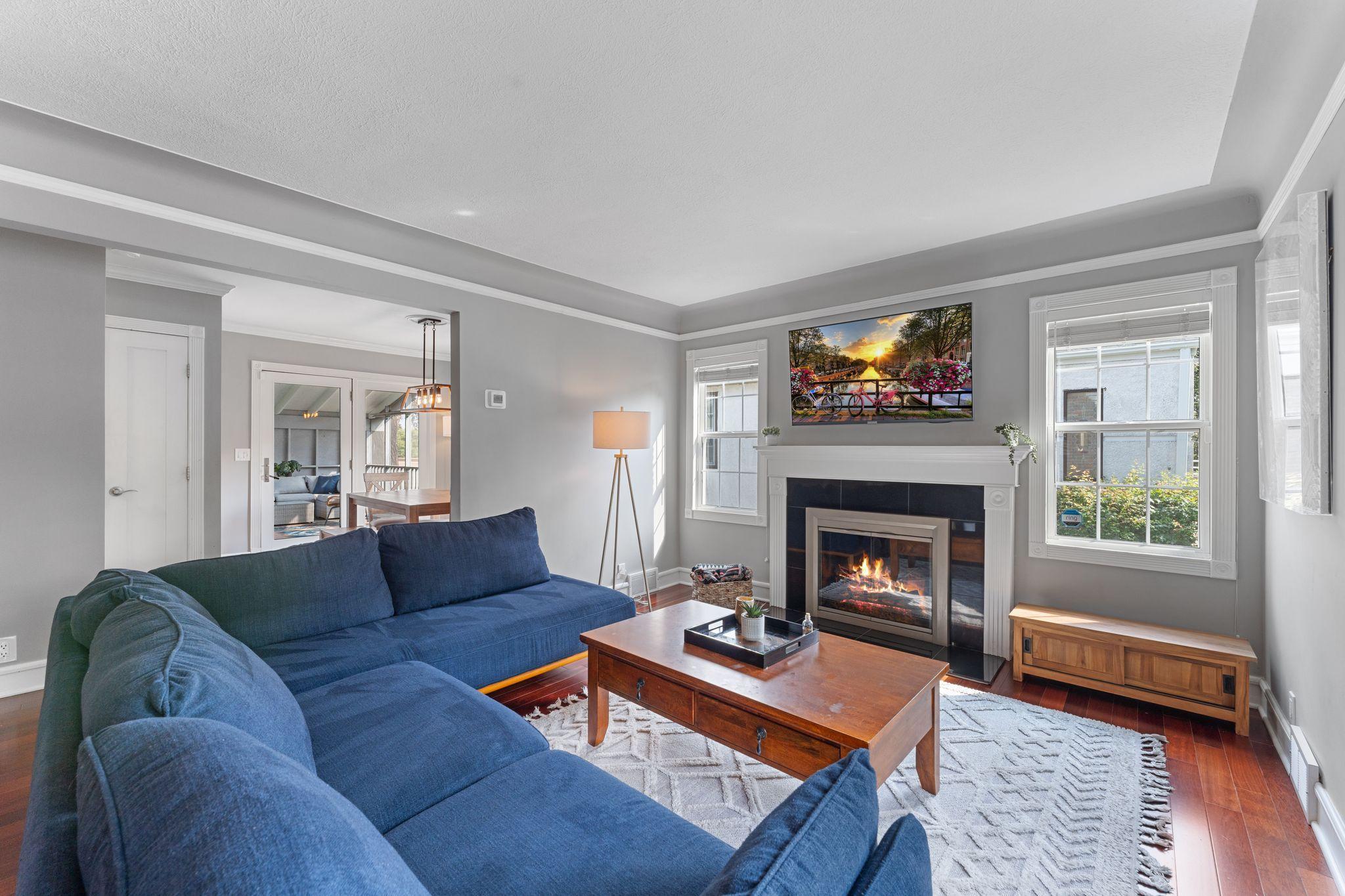 3633 Quebec Avenue S