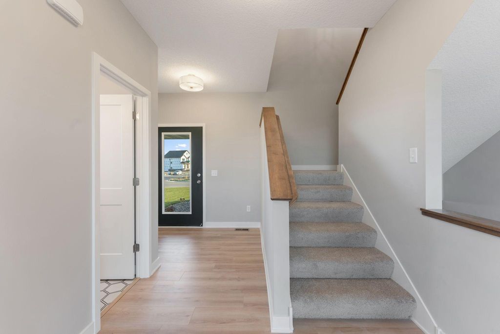 Photo of 13721 Arrowhead Way, Rosemount, MN 55068 (MLS # 6824848)