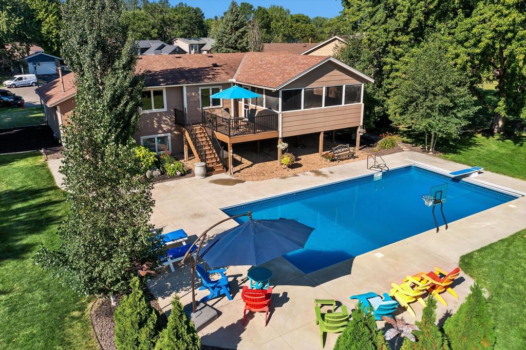 Photo of 5710 W 139th Street, Savage, MN 55378 (MLS # 7114411)