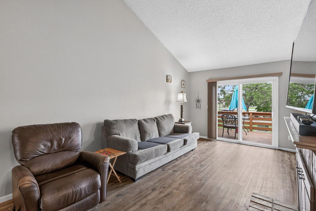 Photo of 324 Shawnee Trail, Shakopee, MN 55379 (MLS # 7094418)