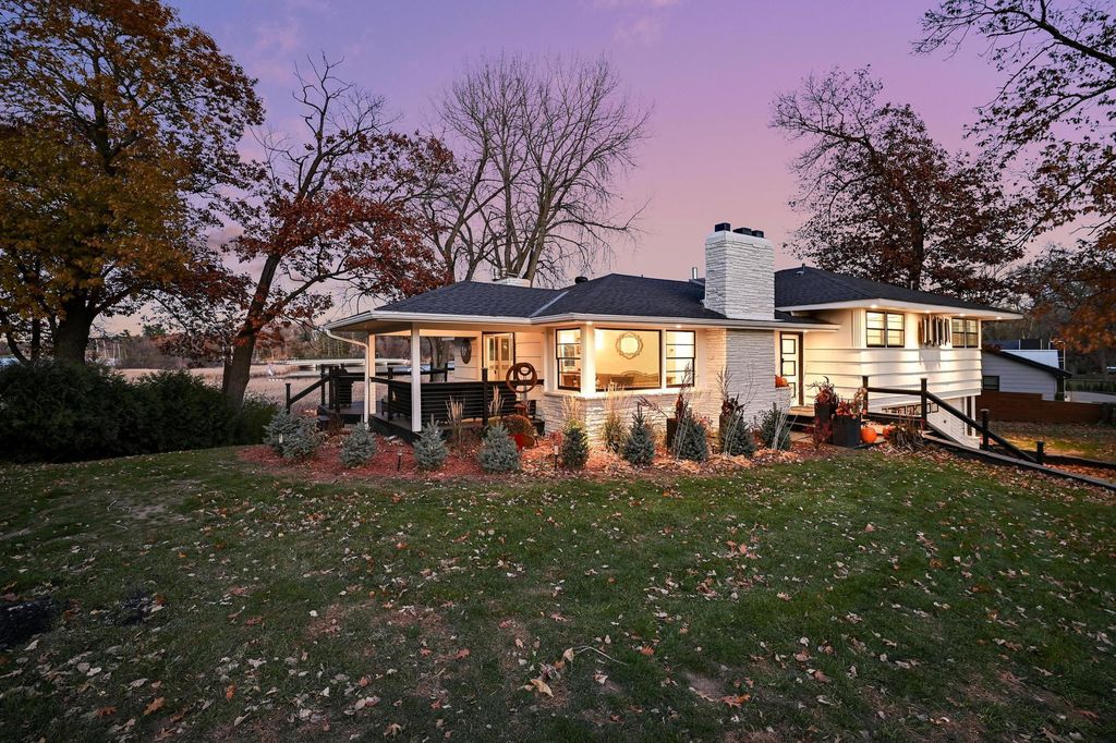 Photo of 19860 Cottagewood Road, Deephaven, MN 55331 (MLS # 6820274)